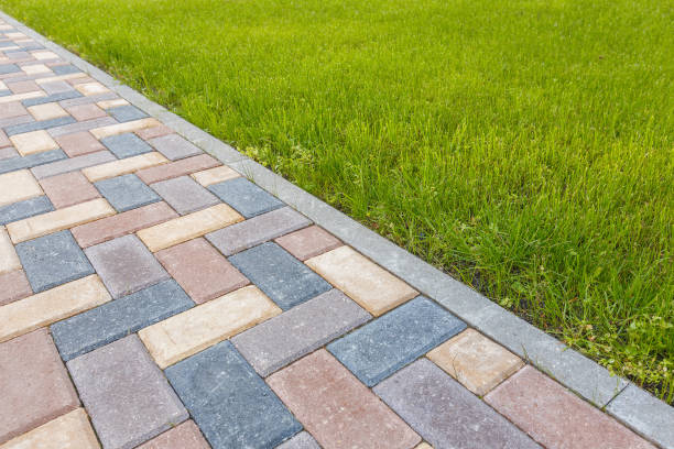 Best Concrete driveway pavers in Topeka, IN